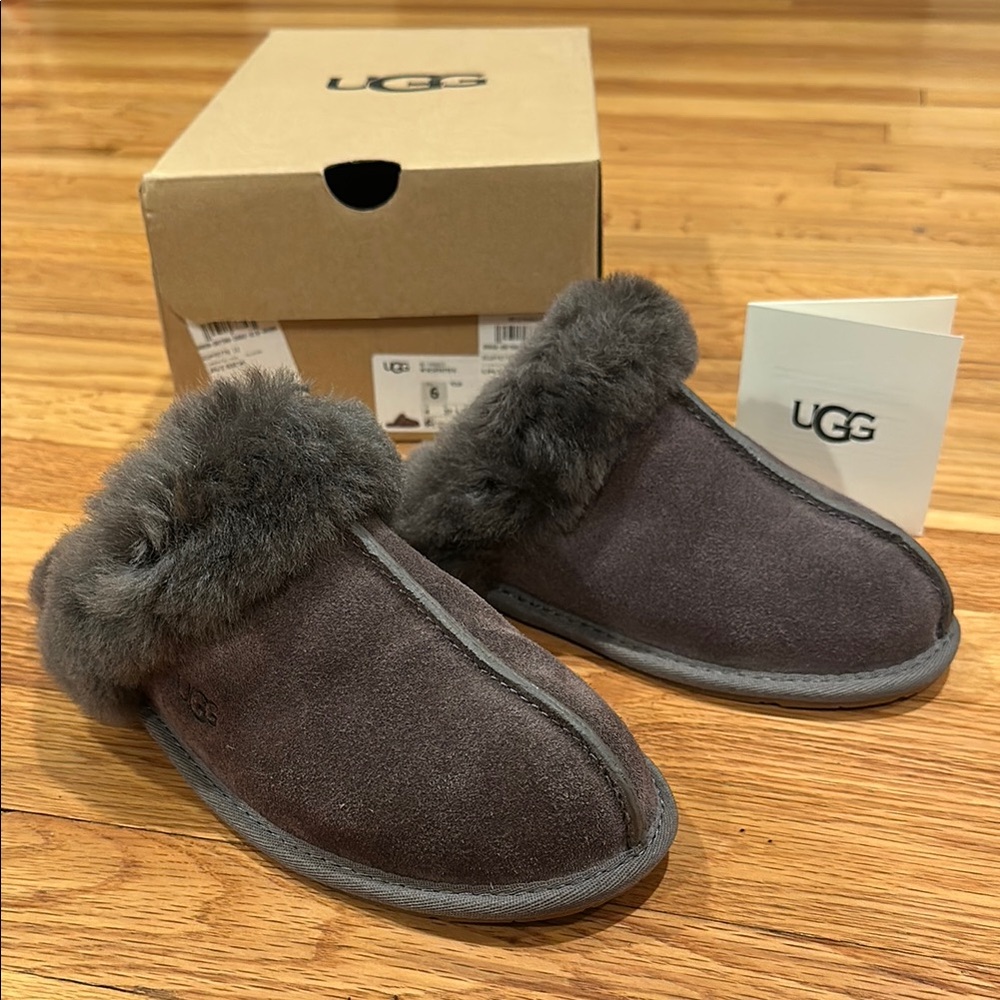 UGG Scuffette II Charcoal Shearling Slippers